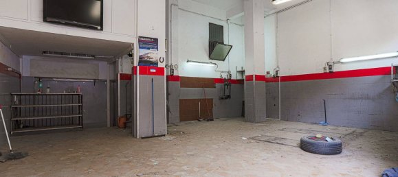 2 rooms Commercial property in Rome, Italy No. 147198 8