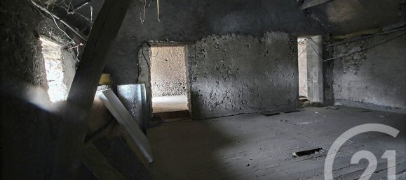 2 Schlafzimmer Stadthaus in La Chapelle-Saint-Martin-en-Plaine, France, Nr. 39204 10