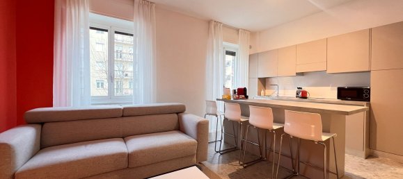 2 rooms Apartment in Milan, Italy No. 244325 4