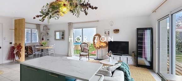 3 bedrooms House in Genouilleux, France No. 203538 10