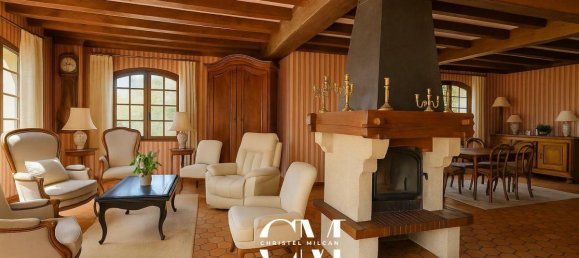 3 bedrooms House in Merignac, France No. 333239 2