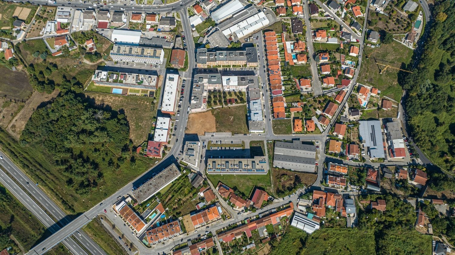 455m² Land in Braga, Portugal No. 205046