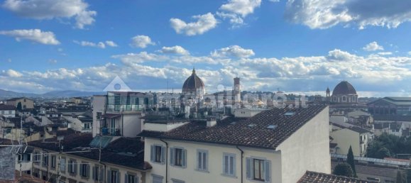 3 غرف نوم بانتهاوس في Florence, Italy رقم 206882 9