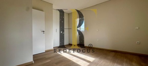 3 bedrooms House in Oliveira de Azemeis, Portugal No. 35701 9