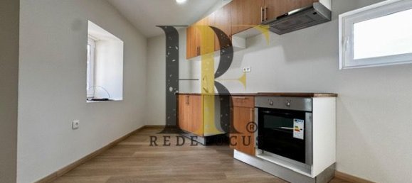 3 bedrooms House in Oliveira de Azemeis, Portugal No. 35701 4