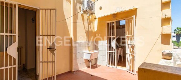 3 bedrooms House in Matino, Italy No. 132683 7