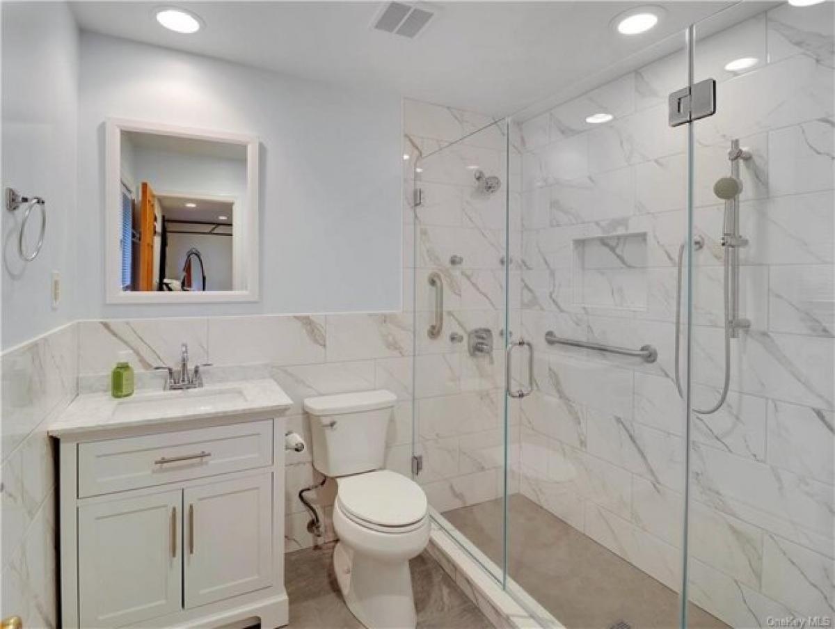 Дом с 4 спальнями в New City, США № 392844