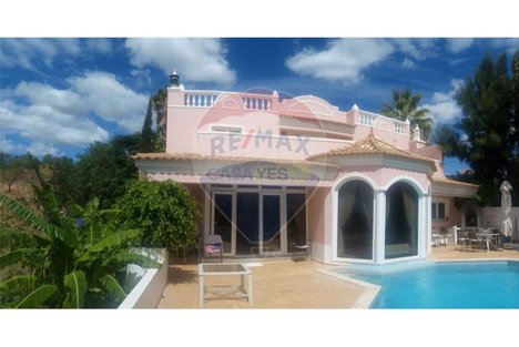 Casa de 4 dormitorios en Loule, Portugal No. 18556