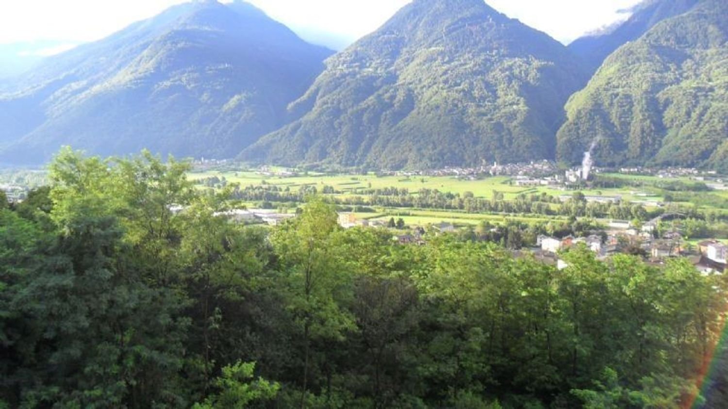 7000m² Land in Berbenno di Valtellina, Italy No. 86055