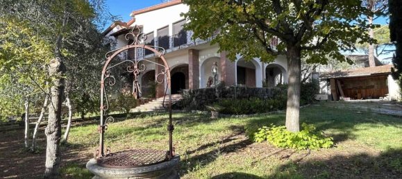 4 bedrooms Villa in Rosignano Marittimo, Italy No. 82127 2