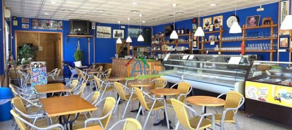 150m² Commercial property in Almonte, Spain No. 22075 5