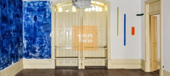 9 bedrooms Building in Porto, Portugal No. 109964 4