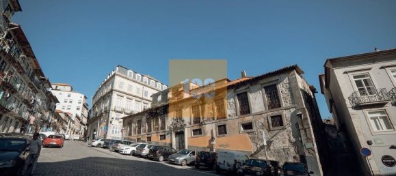 9 bedrooms Building in Porto, Portugal No. 109964 10