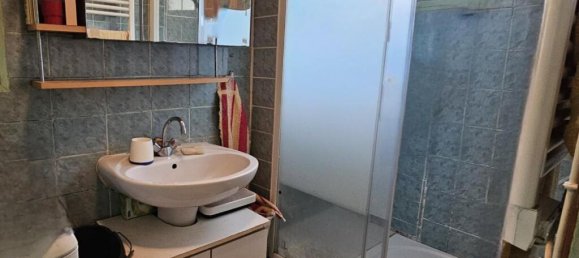 2 Schlafzimmer Haus in Lot, France, Nr. 288430 12