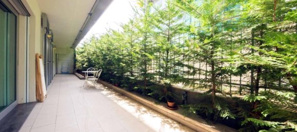 3 rooms Apartment in Genoa, Italy No. 83155 37