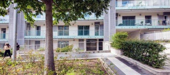 3 rooms Apartment in Genoa, Italy No. 83155 45