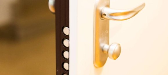 3 rooms Apartment in Genoa, Italy No. 83155 35