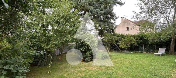 4 Schlafzimmer Villa in Quincy-Voisins, France, Nr. 282163 2