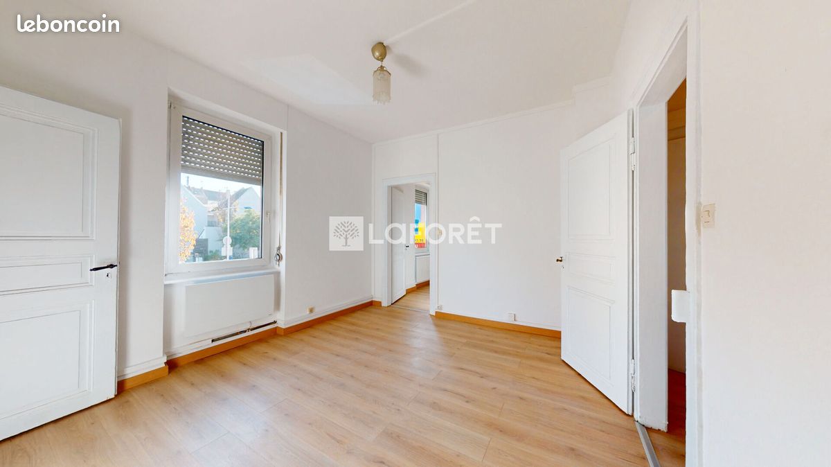 2 bedrooms Apartment in Strasbourg, France No. 103228