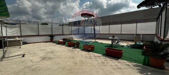 348m² Commercial property in Casagiove, Italy No. 160895 12