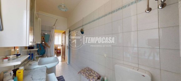 2 bedrooms Apartment in Turin, Italy No. 12783 22