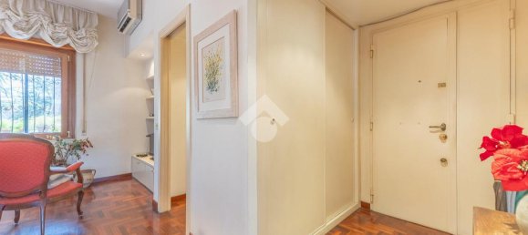 3 bedrooms Apartment in Rome, Italy No. 380995 8