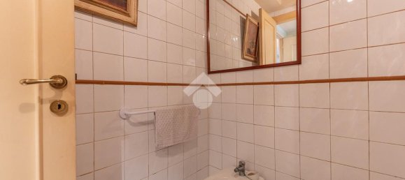 3 bedrooms Apartment in Rome, Italy No. 380995 25