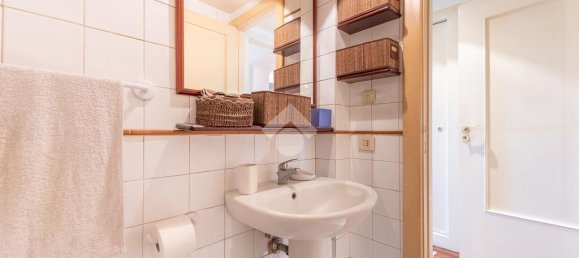 3 bedrooms Apartment in Rome, Italy No. 380995 26