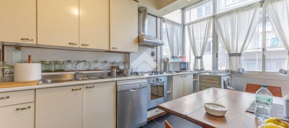 3 bedrooms Apartment in Rome, Italy No. 380995 16