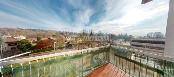 Apartamento de 2 dormitorios en Vedano Olona, Italy No. 141288 9
