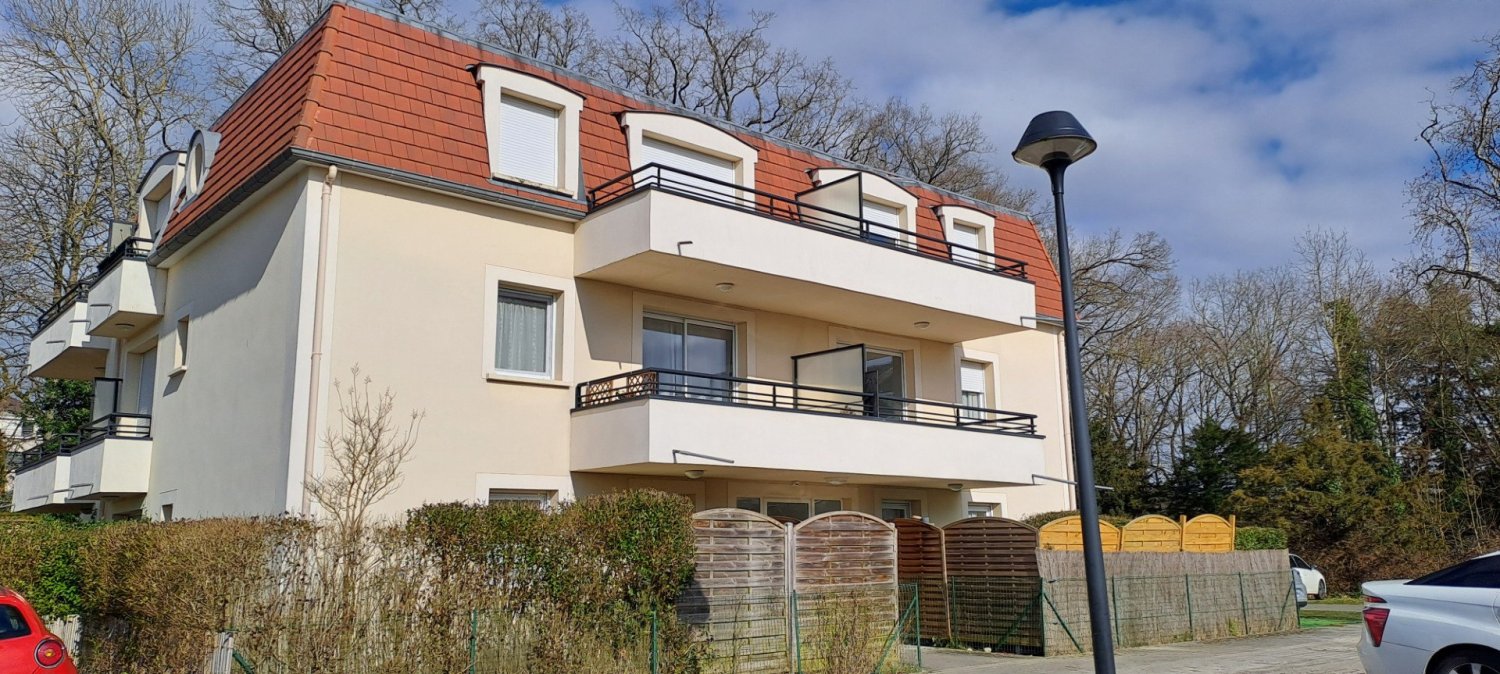 Studio à Dourdan, France No. 139943