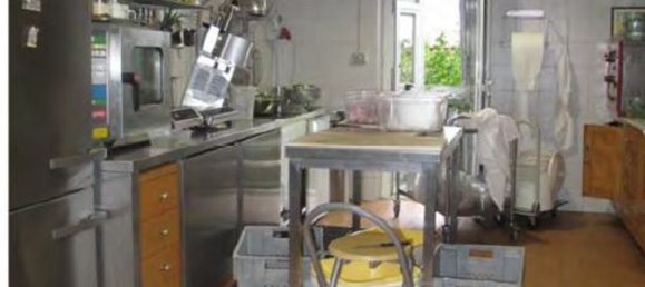 7 rooms Apartment in Aulla, Italy No. 44515 9