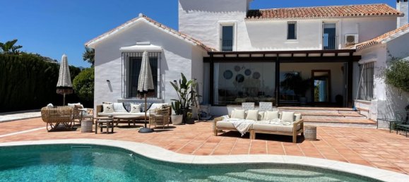 5 bedrooms Villa in Marbella, Spain No. 57112 14