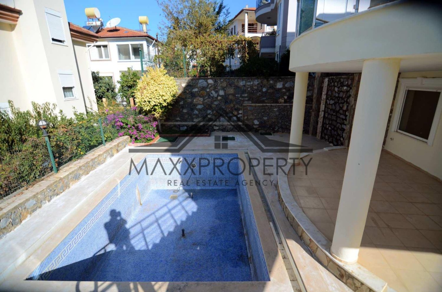 Villa 4+1 in Kargicak, Turkey No. 12914