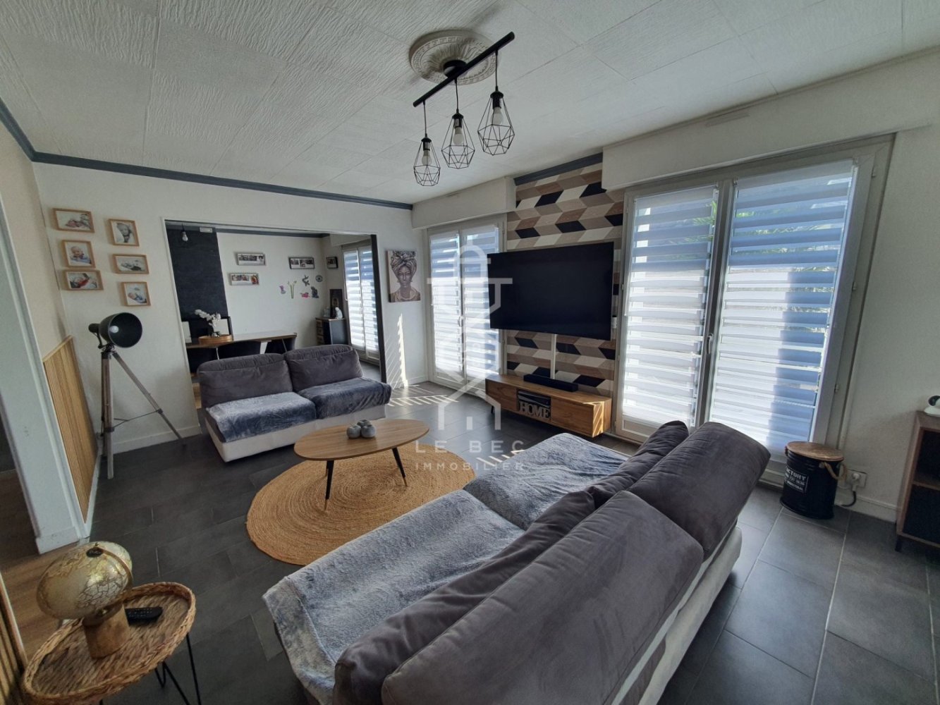 Villa de 6 dormitorios en Lanester, France No. 99831