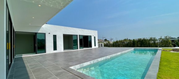 5 bedrooms Cafe / restaurant in Hua Hin, Thailand No. 7043 3