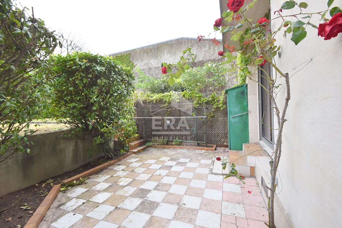 1 bedroom Apartment in Boulogne-Billancourt, France No. 176163