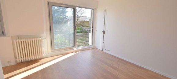 1 bedroom Apartment in Boulogne-Billancourt, France No. 176163 3