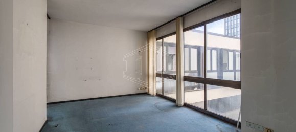 4 rooms Apartment in Turin, Italy No. 211901 27