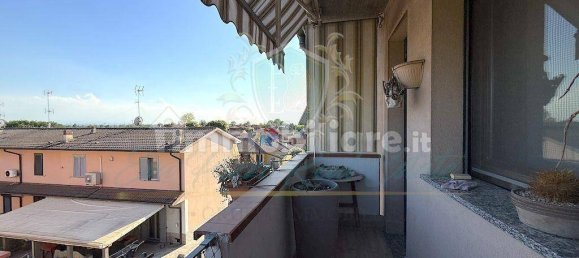 2 Schlafzimmer Wohnung in San Martino in Strada, Italy, Nr. 264160 7