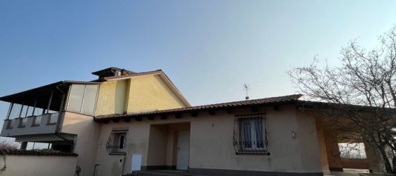 3-salle Villa à Chignolo Po, Italy No. 75387 2