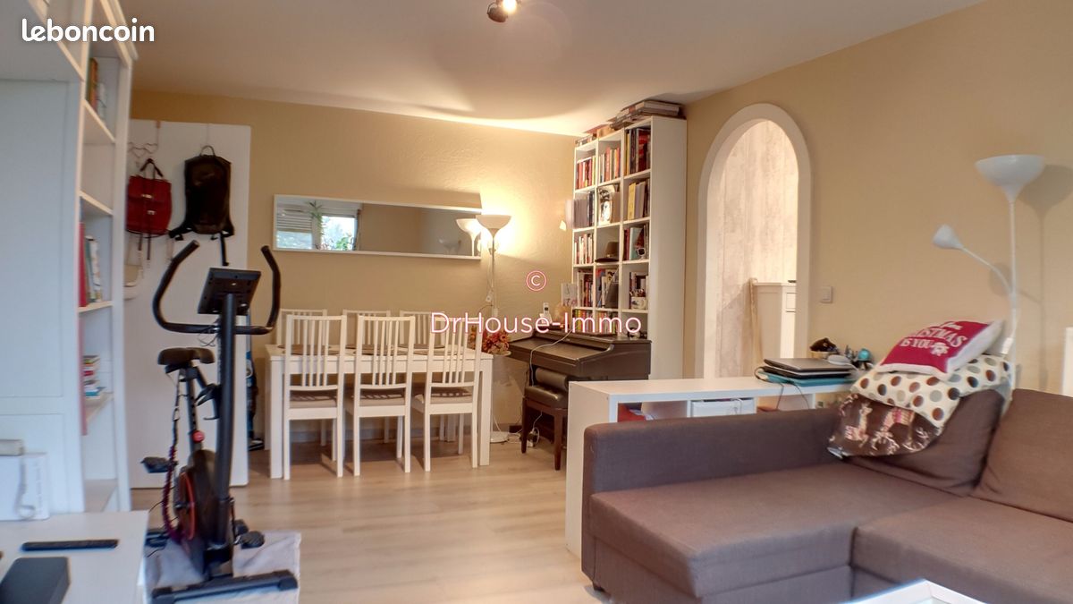 1 bedroom Apartment in Lognes, France No. 162868