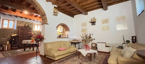 20 rooms Duplex in Rufina, Italy No. 300164 5