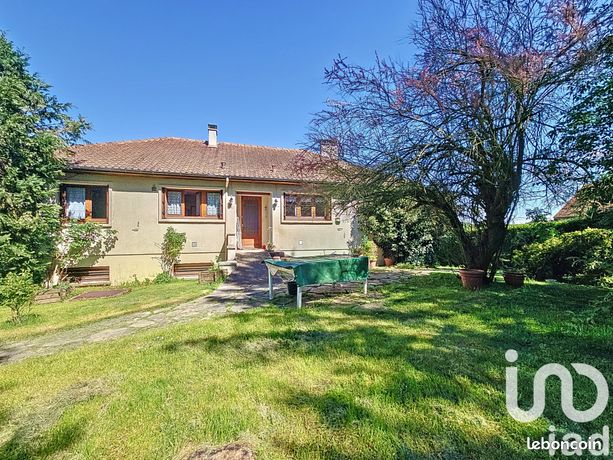 Casa de 4 dormitorios en Yonne, France No. 304483