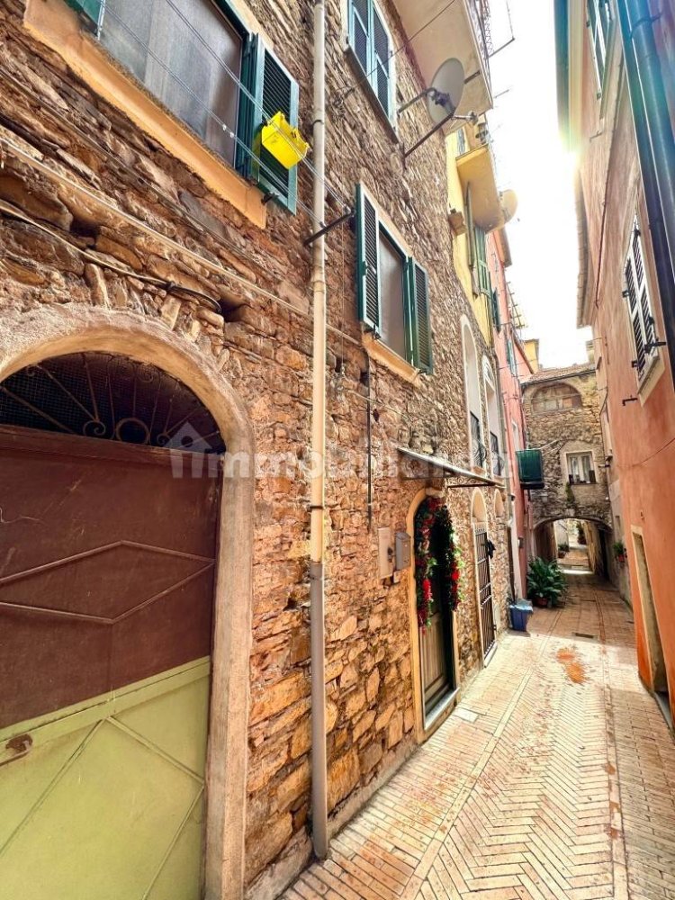 1 غرف نوم شقة في Pontedassio, Italy رقم 39240