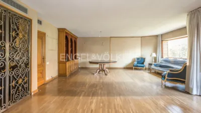 6 غرف نوم شقة في Madrid, Spain رقم 176765