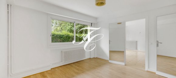 Квартира с 1 спальней в Сен-Клу, Франция № 325712 5