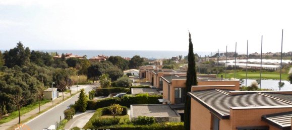 5 Schlafzimmer Haus in Caldes d'Estrac, Spain, Nr. 64 3