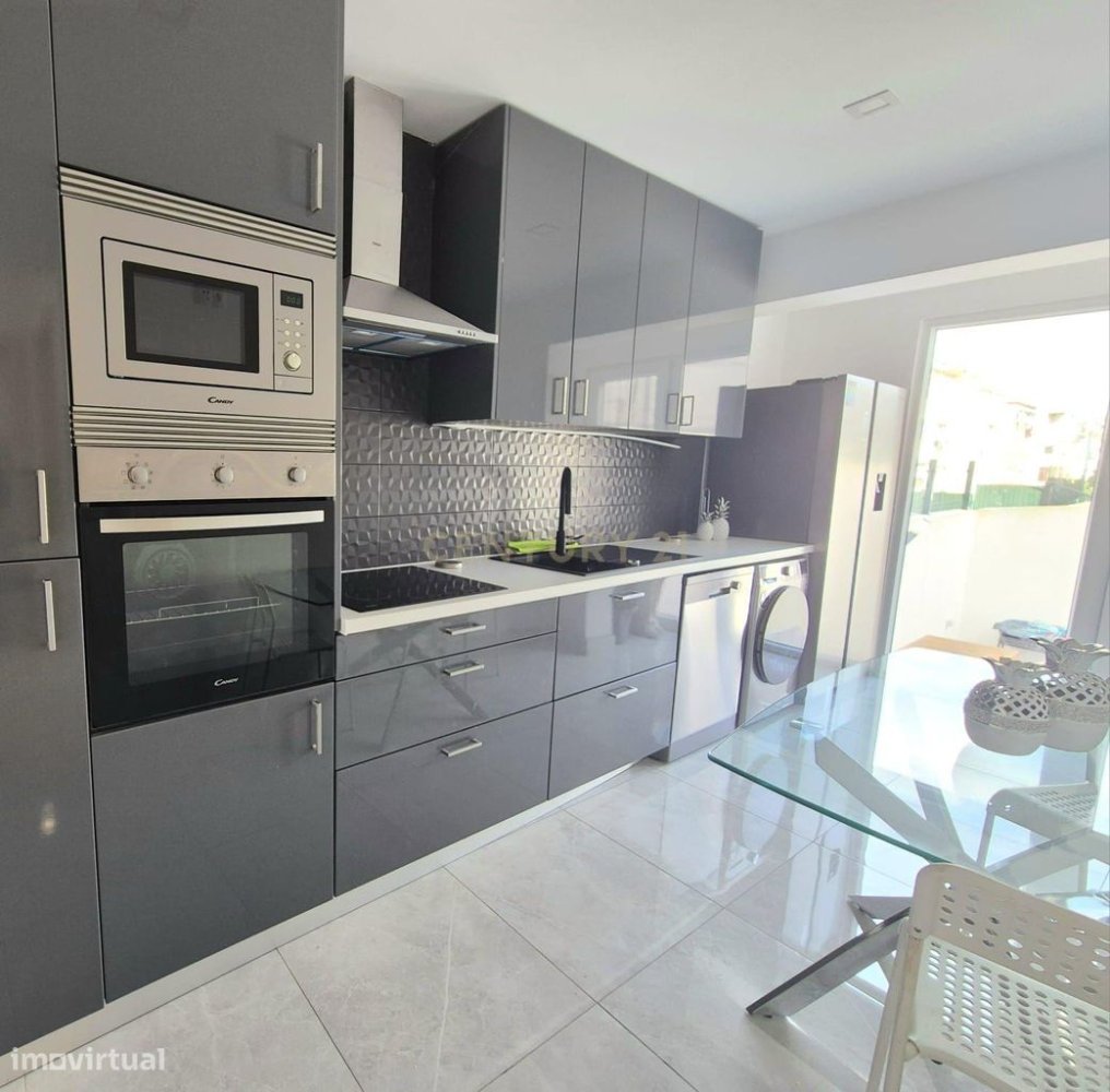 2 bedrooms Apartment in Odivelas, Portugal No. 355516