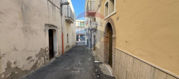 3 bedrooms Apartment in Grassano, Italy No. 337781 16